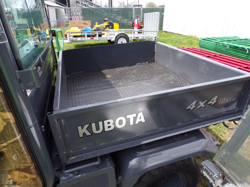 Kubota RTV1100, Dsl., Full Cab w/ Heat & A/C, Power Dump, 3167 Hrs, Nice Sh