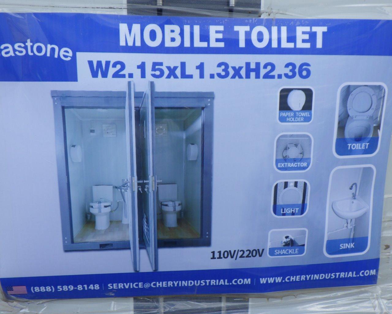 BASTONE 2 Stall Mobile Bathroom