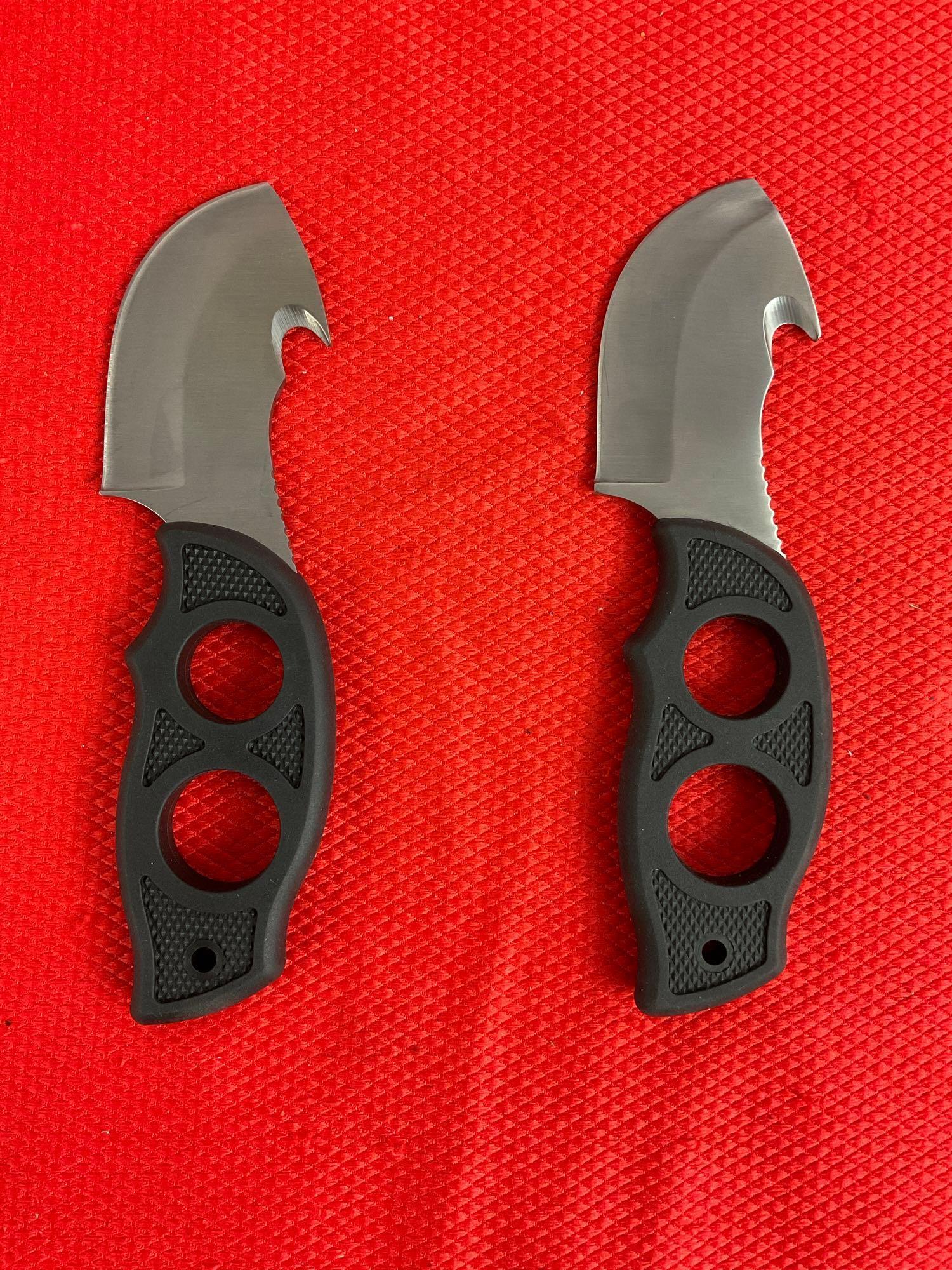 2 pcs Rite Edge 3" Fingergrip Guthook Skinner Knives Model 211184 w/ Nylon Sheathes. NIB. See pics.
