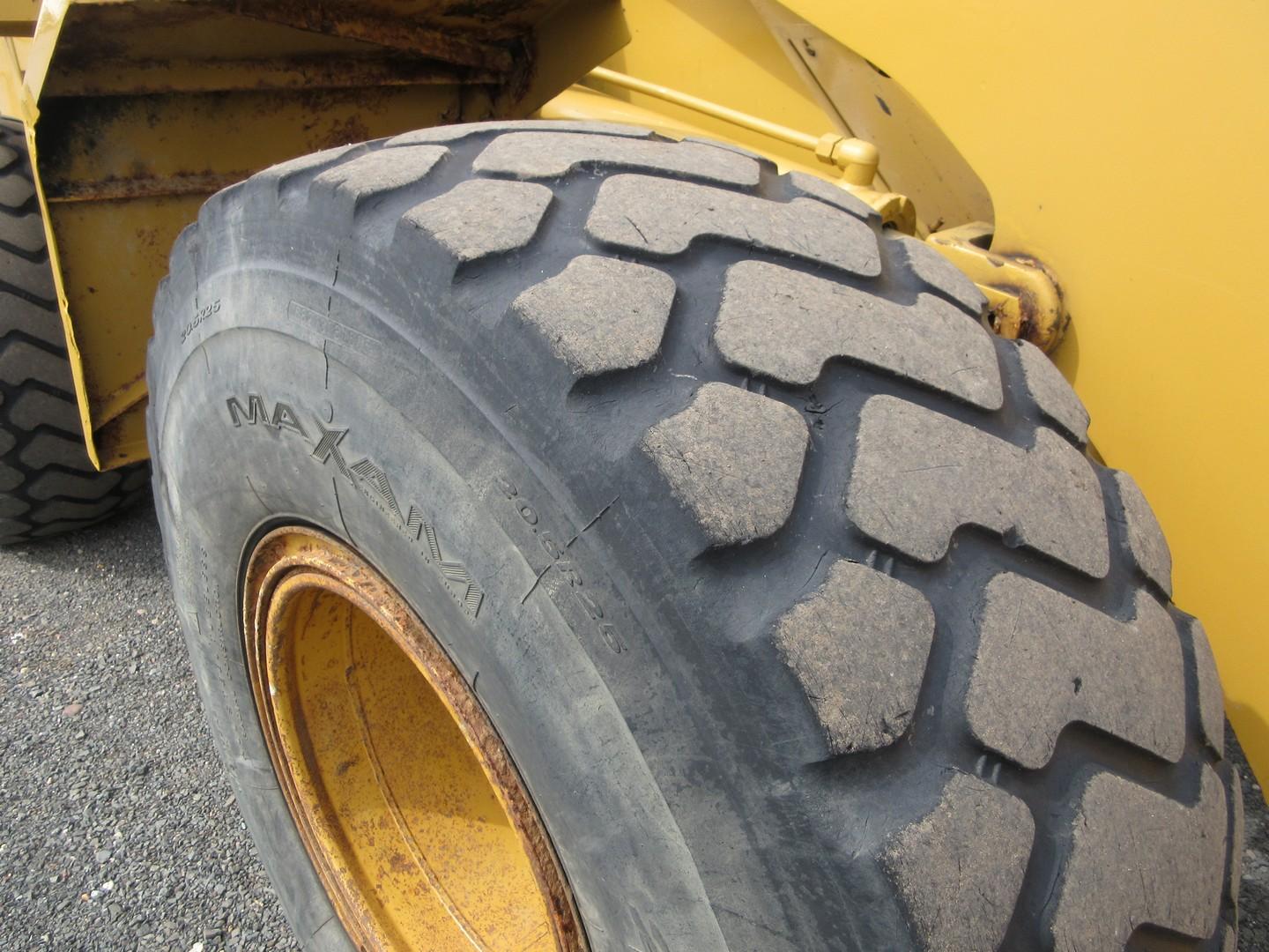 1996 Caterpillar 938F Rubber Tire Wheel Loader