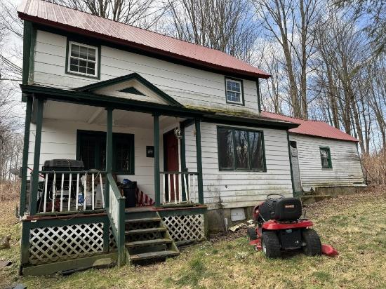 Online & Live Unreserved Real Estate Auction 5/11