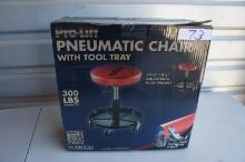 Pro-Lift Pneumatic Chair with Tool Tray
