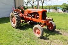 Allis - Chalmers WD 45 with disc and plow