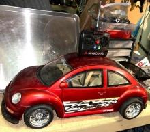 New Bright Radio Control The New Volkswagen Beetle Car and remote Control