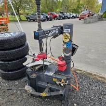 United Tires Tire Changer