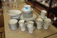 6 Piece Place Setting Service For 12+ Abingdon Fine Porcelain China
