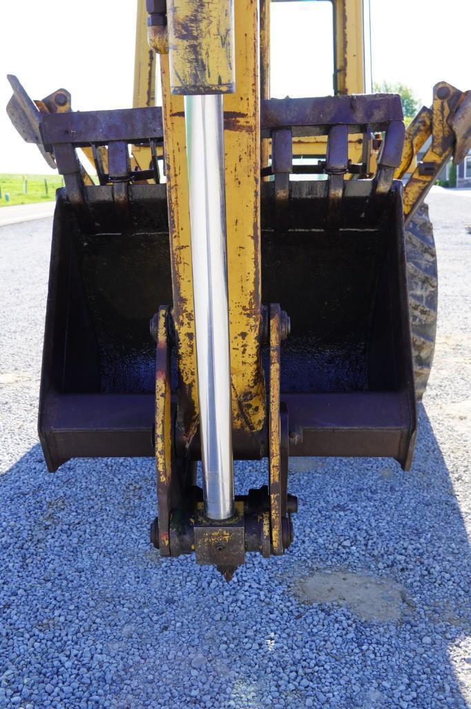 1980 Ford 555A XL Backhoe Loader