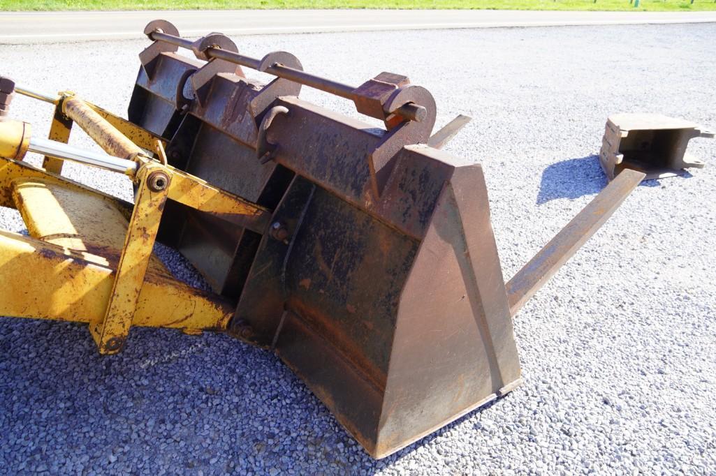 1980 Ford 555A XL Backhoe Loader