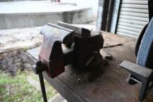 Olympia 6" Bench Vise