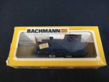 Bachman HO scale, item 1063 WIDE VISION CABOOSE, N. and W. BIcentennial