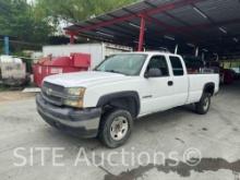 2004 Chevrolet Silverado 2500 HD Extended Cab Pickup Truck