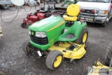 JD X748 Ultimate riding mower