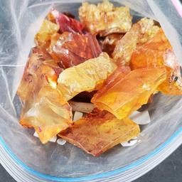 Large bag of quartz natural amber pieces