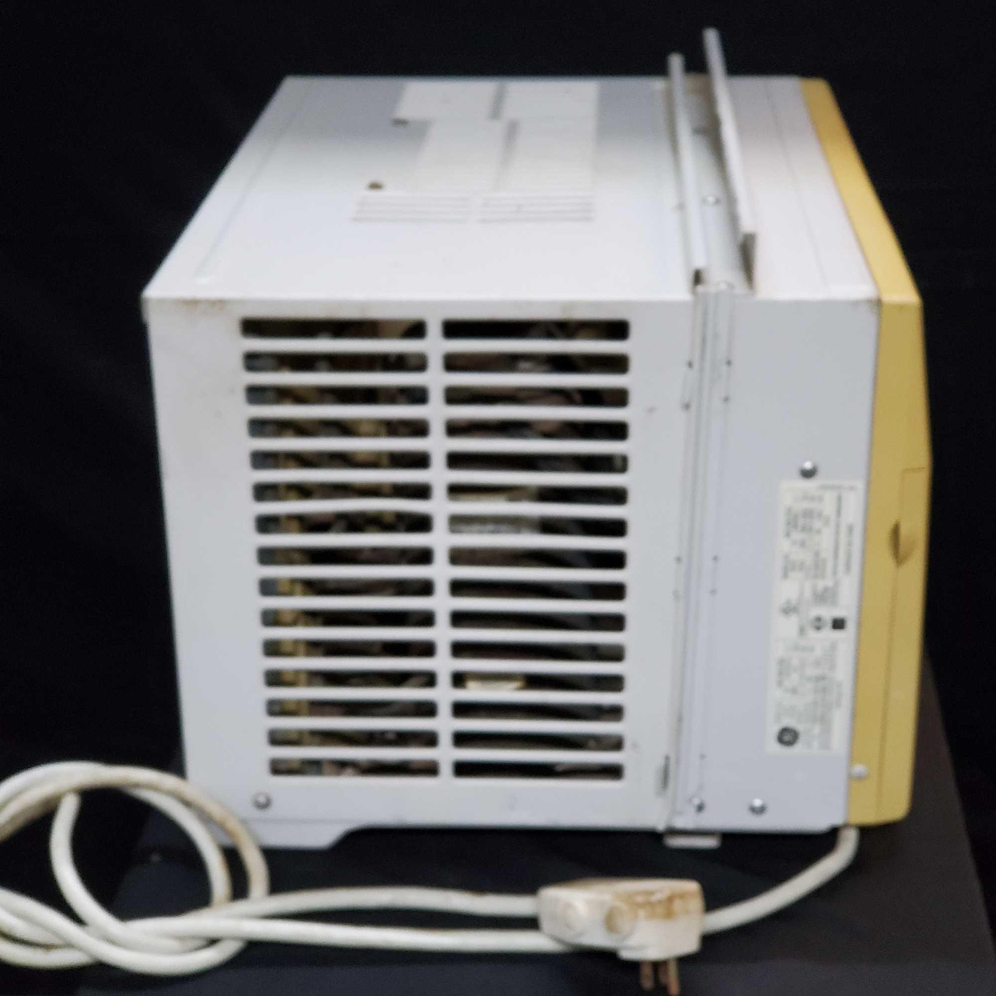 Air-conditioner swamp cooler model AELO8LQ1P
