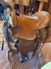 15in saddle