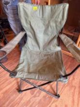 Fold up bag chair.