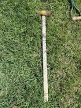 Sledge hammer with wooden handle