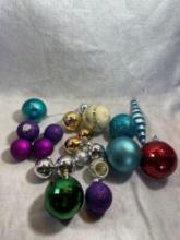 75-100 Vtg Christmas Ornaments