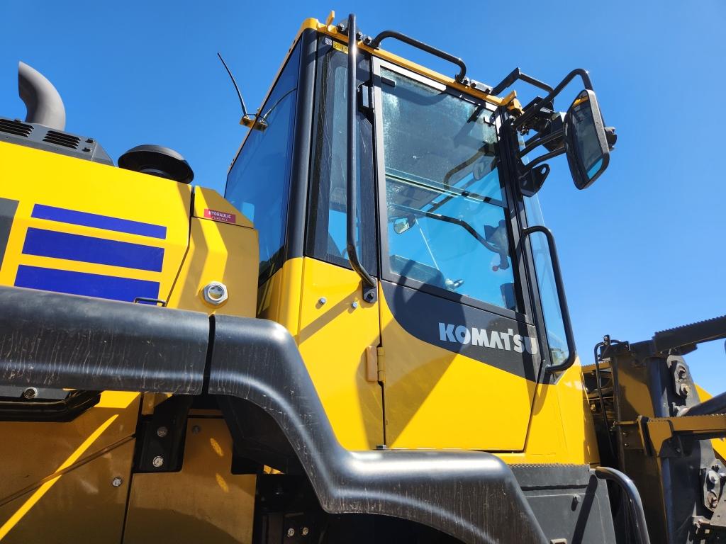 2023 Komatsu Wa270-8 Wheel Loader