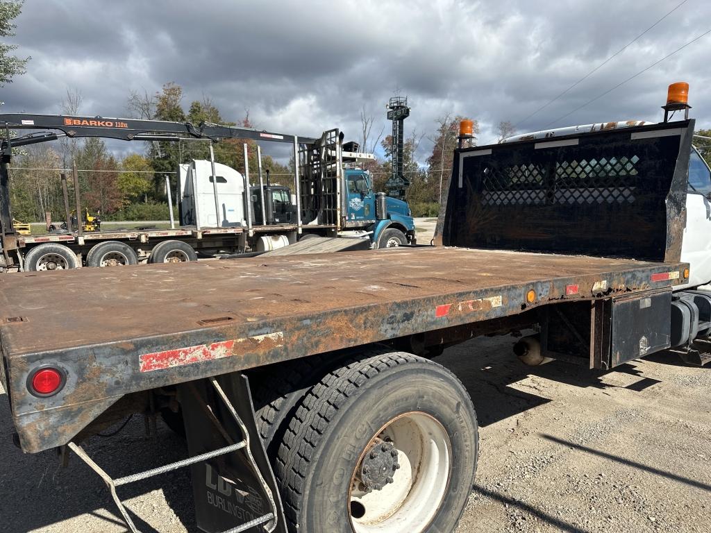 2000 Ford F750 Flatbed
