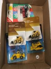 Lot of 5, Ertl 1/64 Scale,  Construction Equipment & Tractor
