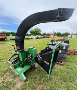 Frontier WC1205 Chipper 3-point Hook-Up PTO Driven