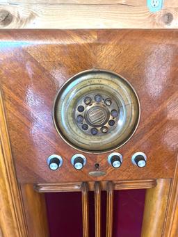 Knight Antique Radio - Did not get it to come on