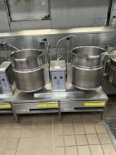 Cleveland TKET-12-T Twin 12 Gallon Manual Tilt 2/3 Steam Jacketed Electric Kettles 208V w/S/S Equ...
