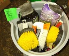 BUCKET OF BRUSHES, STEEL WOOL, ETC. - PICK UP ONLY