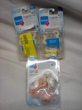 Lot of 7 Various MAM Day and Night 0-6Mnth Nipple/Pacifiers