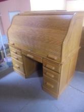 Beautiful Solid Oak Roll Top Desk w/ Cubbies & Drawer in Top