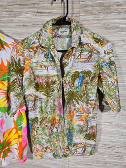 Vintage Hawaiian Dresses & Shirts