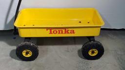 37" long Tonka Yellow Wagon