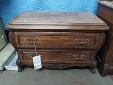 HICKORY MANUFAC CO. 2 DRAWER END TABLE