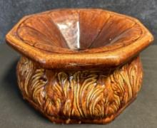 Antique Late 1800s Brown Majolica Daisy Flower Spitoon w/ Floral Motif