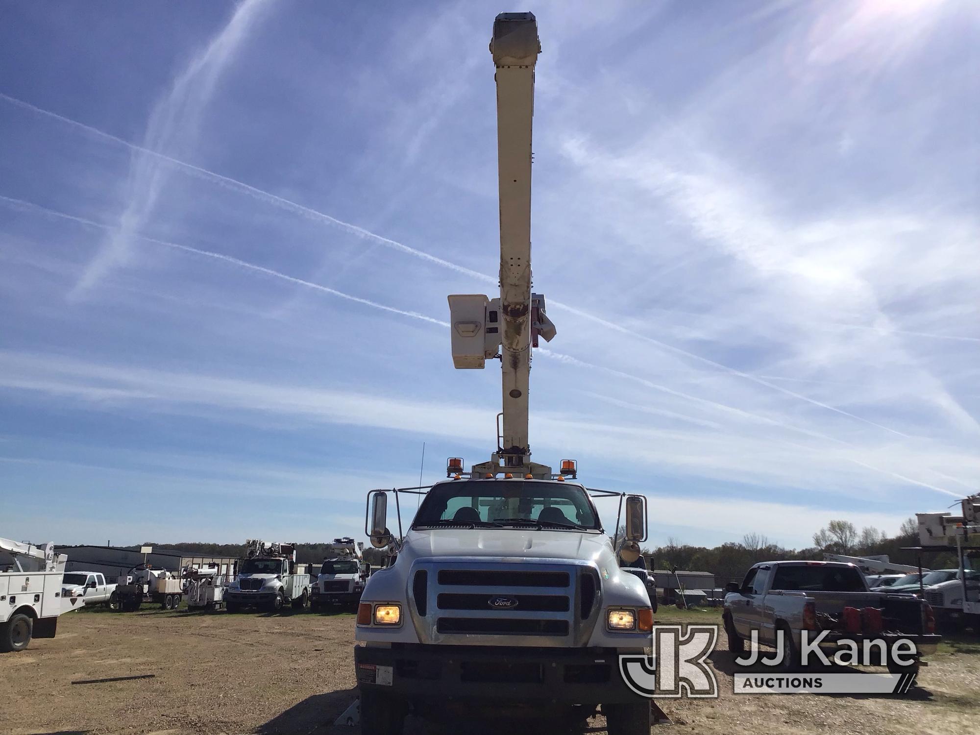 (Byram, MS) Altec AA755-MH, Material Handling Bucket Truck rear mounted on 2011 Ford F750 Utility Tr