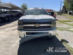 (San Antonio, TX) 2015 Chevrolet Silverado 2500HD Crew-Cab Flatbed Truck Runs & Moves) (Upper Oil Pa