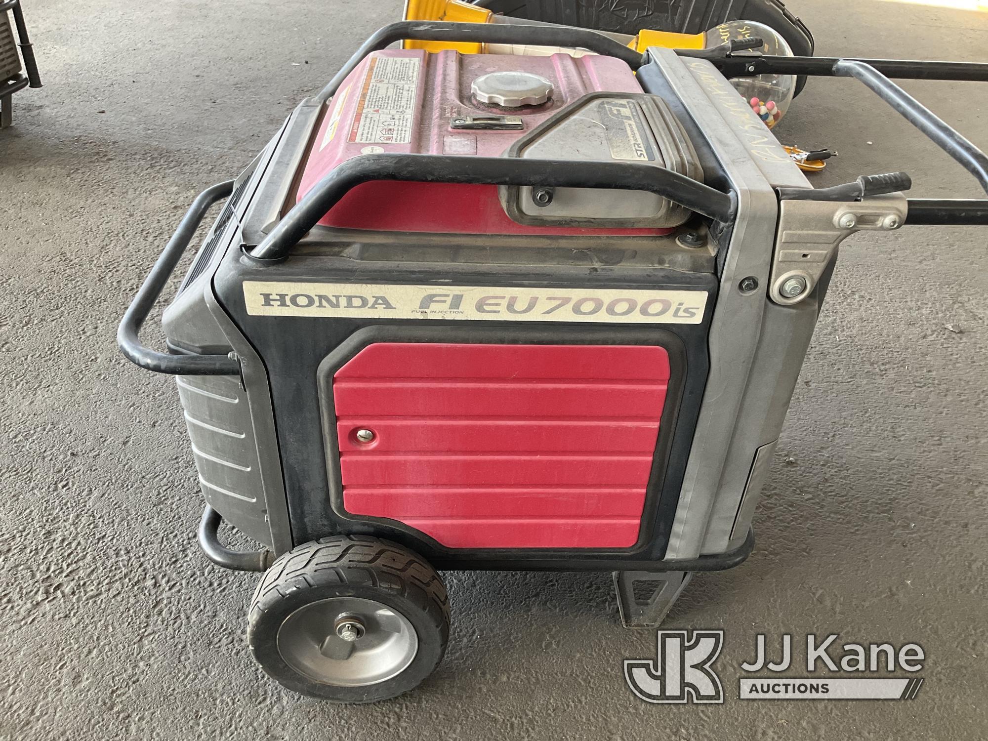 (Jurupa Valley, CA) Honda EU7000is Generator (Used) NOTE: This unit is being sold AS IS/WHERE IS via