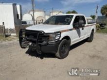 (Tampa, FL) 2018 Ford F150 Extended-Cab Pickup Truck Runs & Moves) (Right Mirror Broken, Winch Cable