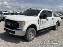 (Verona, KY) 2017 Ford F250 4x4 Crew-Cab Pickup Truck Runs & Moves) (Center Console Removed) (Duke U