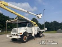 (Oakwood, GA) HiRanger 5FB-55, Bucket Truck rear mounted on 1999 International 4800 4x4 Flatbed/Util