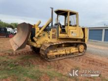 (Kodak, TN) 2002 John Deere 750C Crawler Tractor Runs, Moves & Operates
