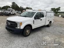 (Villa Rica, GA) 2017 Ford F250 Enclosed Service Truck Runs & Moves) (Body Damage