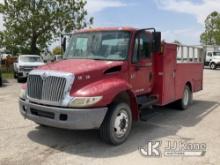 2007 International 4200 Service Truck Runs & Moves) (A/C Inoperable, Driver Seat Is Broken Down, Cle