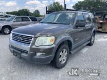 2006 Ford Explorer XLT 4x4 4-Door Sport Utility Vehicle Not Running, Condition Unknown) (Check Engin