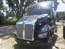 6-08141 (Trucks-Tractor)  Seller:Private/Dealer 2012 KENW T700