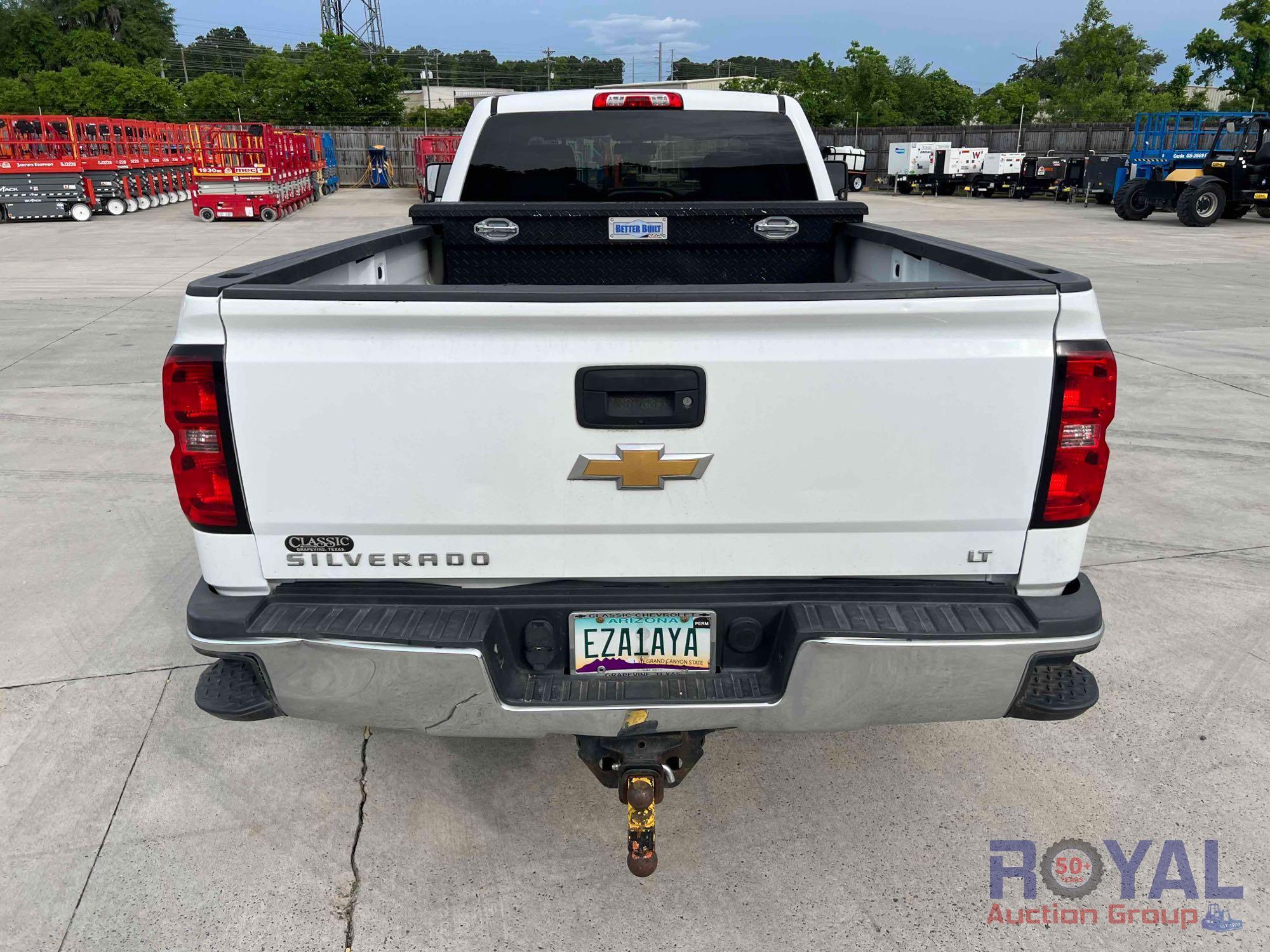 2016 Chevrolet 2500 HD Crew Cab Pickup Truck