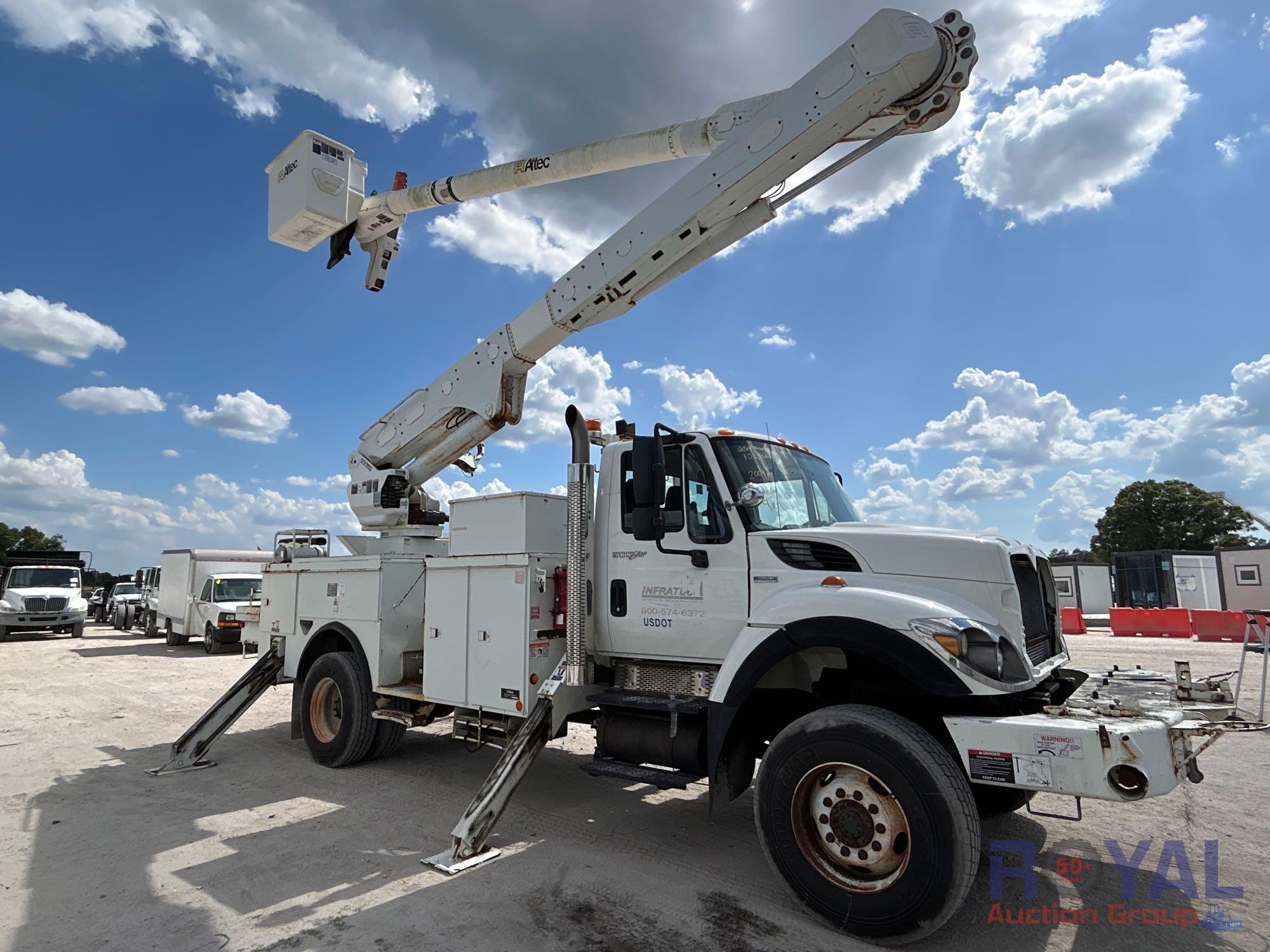 2009 International 7400 4x4 Altec AM55F Material Handler Bucket Truck