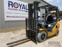 2014 Komatsu FG25HT-16 5,000lbs Cushion Tire Forklift