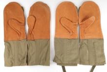 WWII US ARMY COLD WEATHER MITTENS